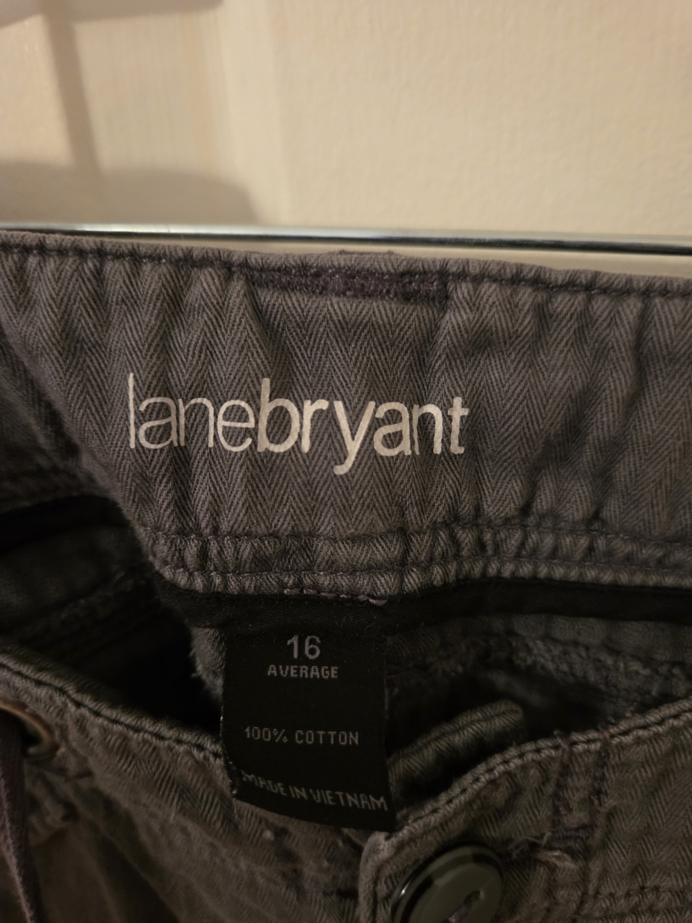 Lane Bryant Wide Leg Cargo Pants in Charcoal - Picture 4 of 7
